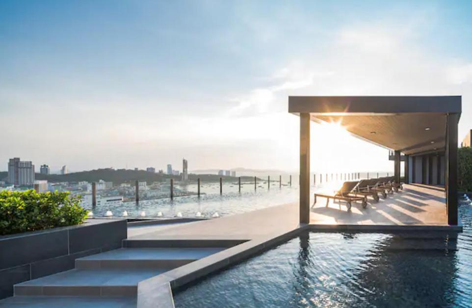 The Base Central Pattaya Quiet King-Bed With Infinity Pool & Free Netflix! Exterior foto