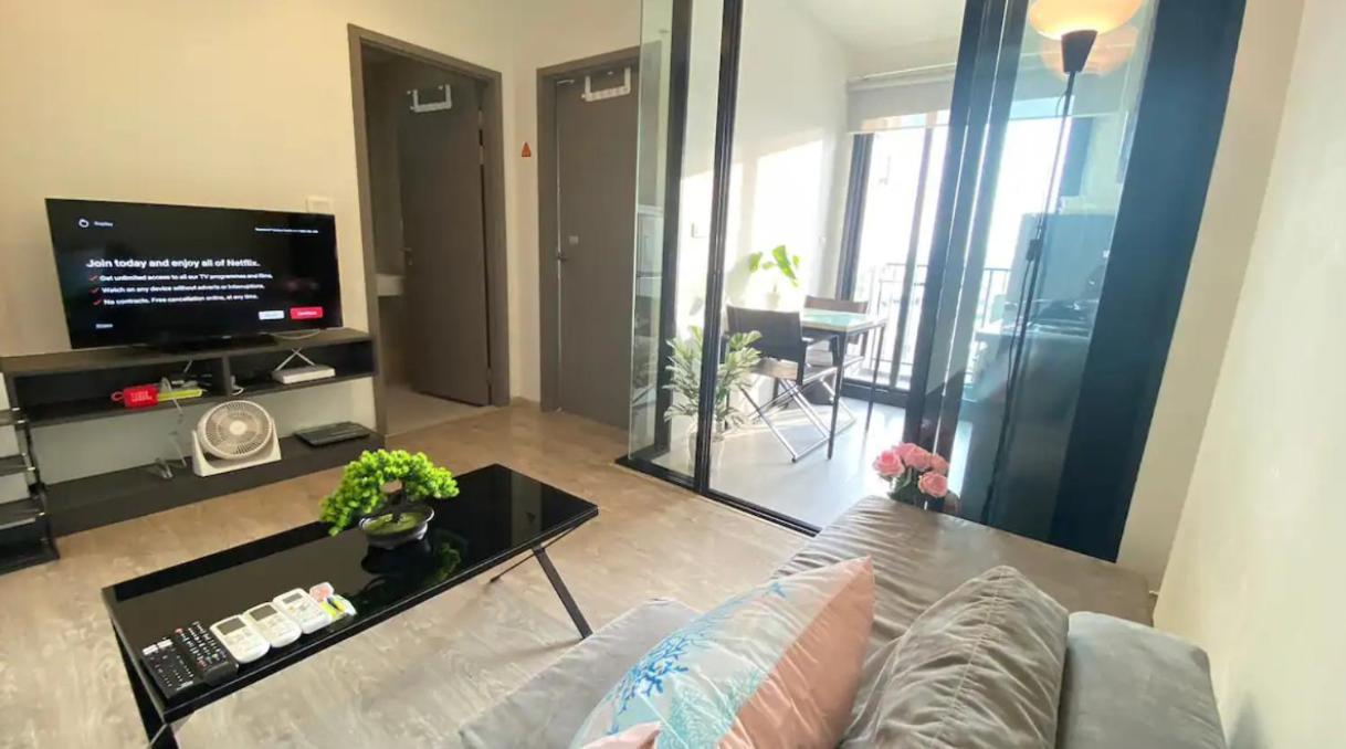 The Base Central Pattaya Quiet King-Bed With Infinity Pool & Free Netflix! Exterior foto