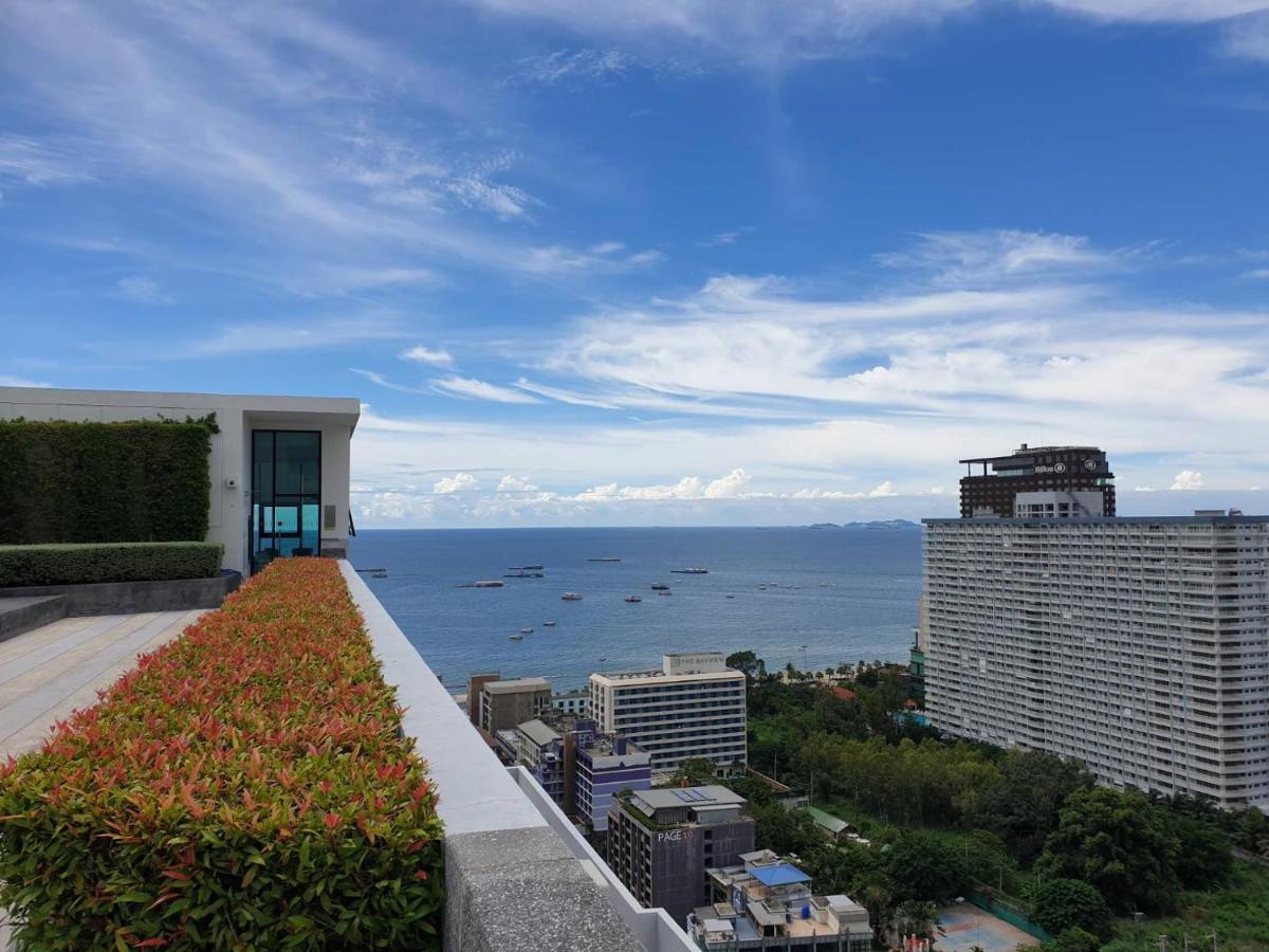 The Base Central Pattaya Quiet King-Bed With Infinity Pool & Free Netflix! Exterior foto