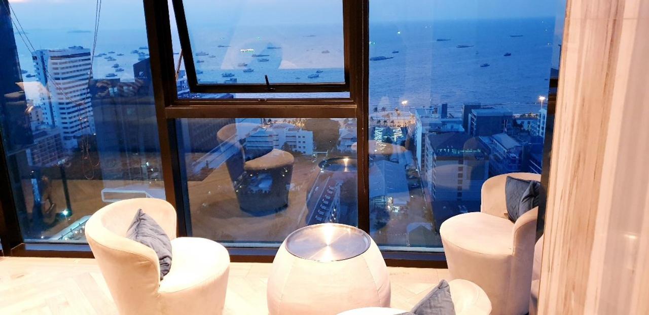 The Base Central Pattaya Quiet King-Bed With Infinity Pool & Free Netflix! Exterior foto
