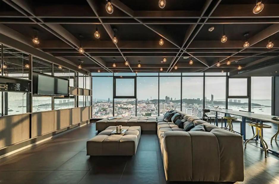 The Base Central Pattaya Quiet King-Bed With Infinity Pool & Free Netflix! Exterior foto