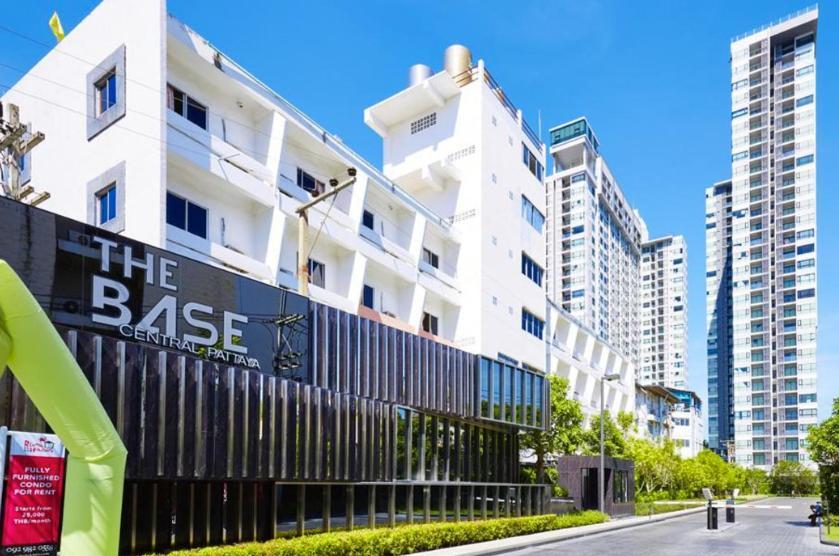The Base Central Pattaya Quiet King-Bed With Infinity Pool & Free Netflix! Exterior foto
